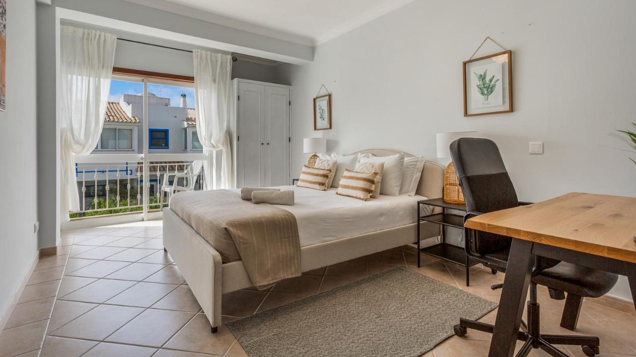 3br With Pool And Ac By The By Lovelystay Apartment Albufeira
