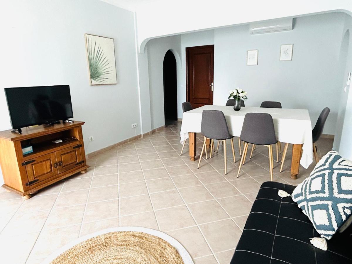 3br With Pool And Ac By The By Lovelystay Apartment